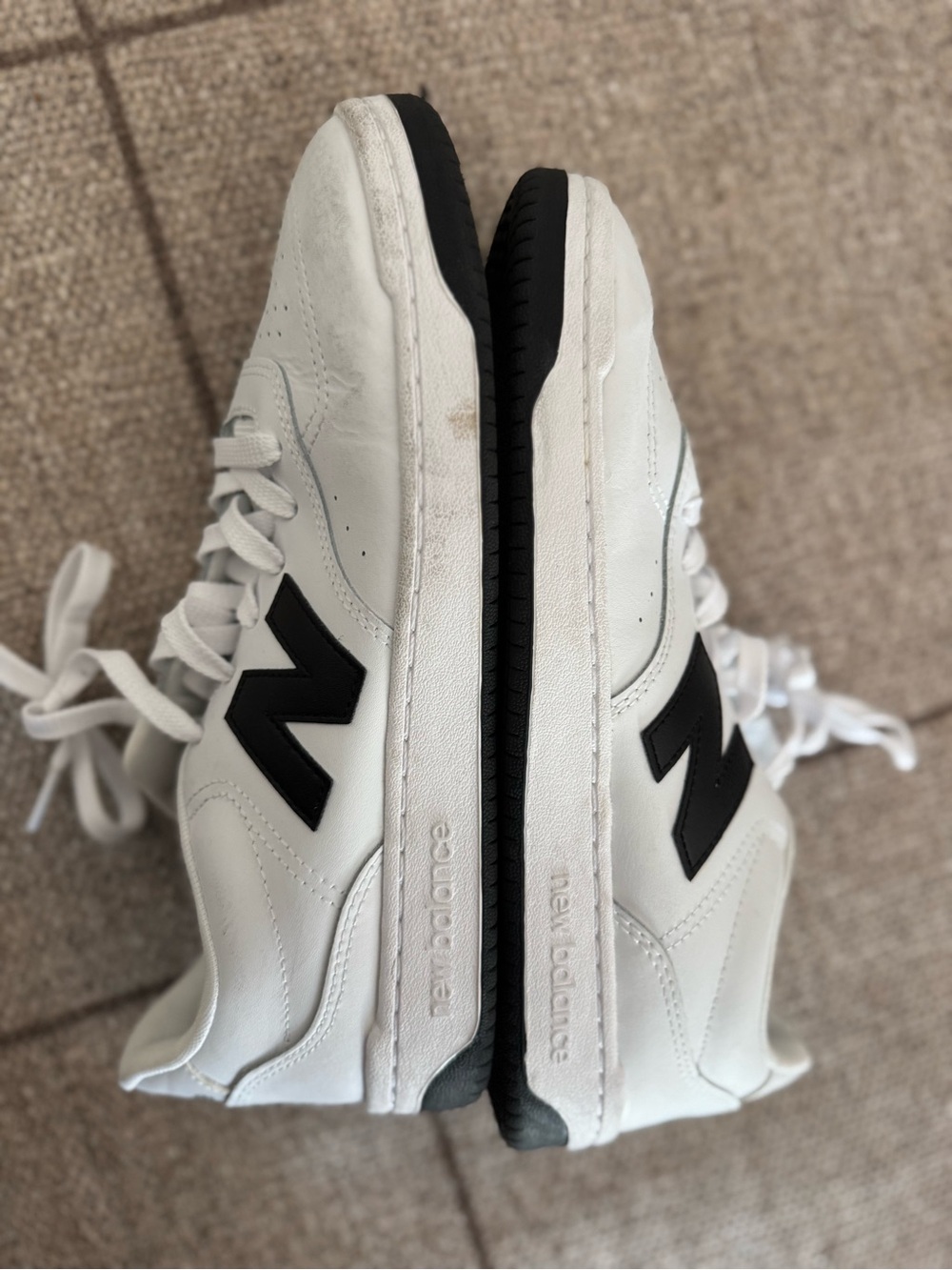 New Balance - Picture 4 of 8